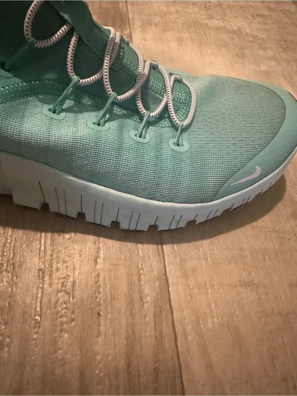 Nike Free Metcon 6 Training Workout Shoes Green Women’s 11 Men’s 9.5